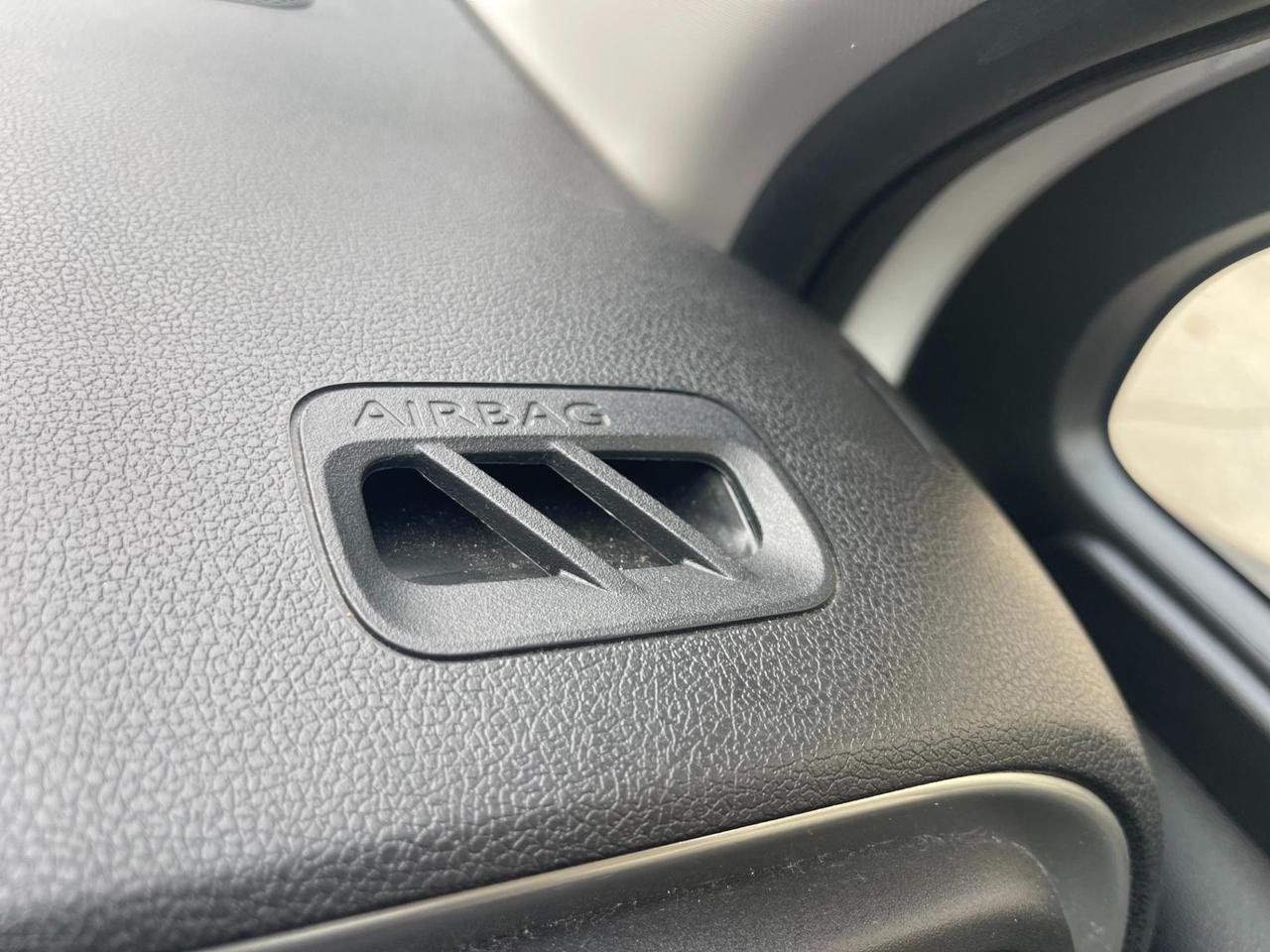 Citroen C3 1.2 puretech Shine s&s 83cv neopatentati my18