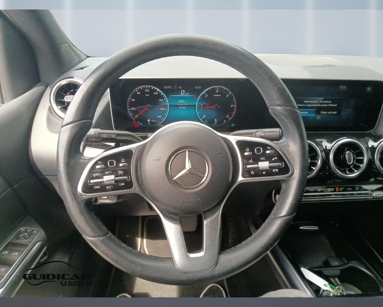 Mercedes-Benz Classe B - W247 2018 - B 180 d Sport Plus auto