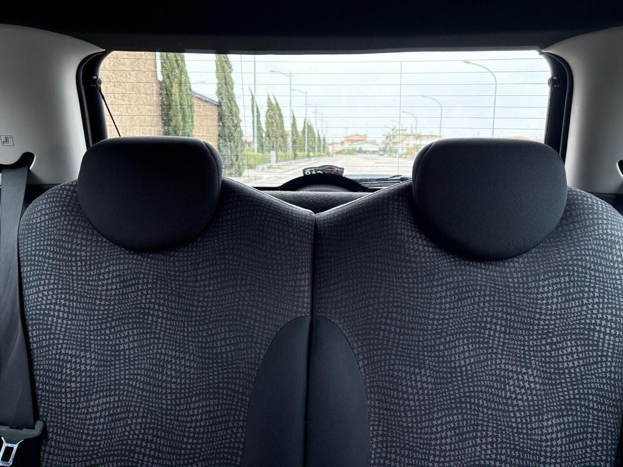 Mini Cooper 1.4 Diesel 12 Mesi di garanzia
