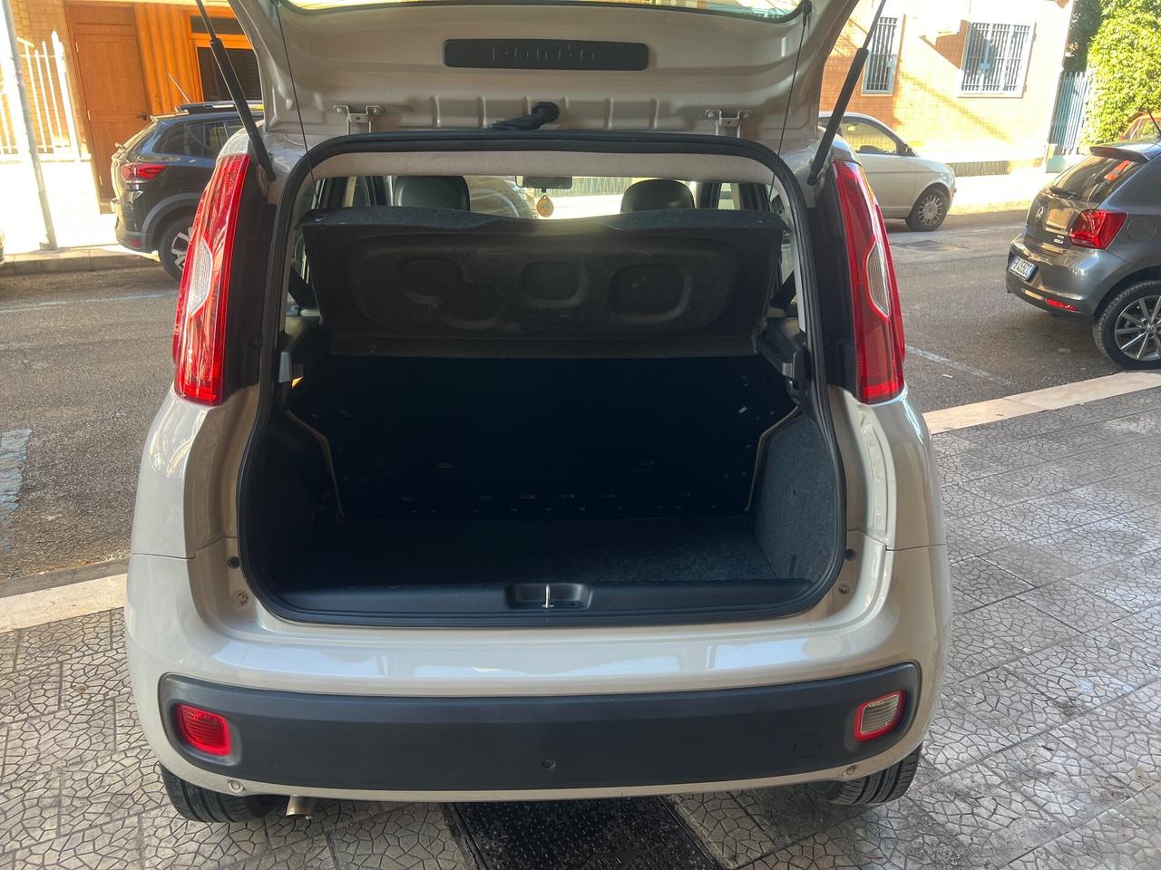 Fiat Panda 0.9 TwinAir Turbo Natural Power Lounge