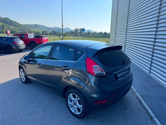 FORD Fiesta 1.4 5 porte GPL DI CASA Titanium OK NEOPATENTATO
