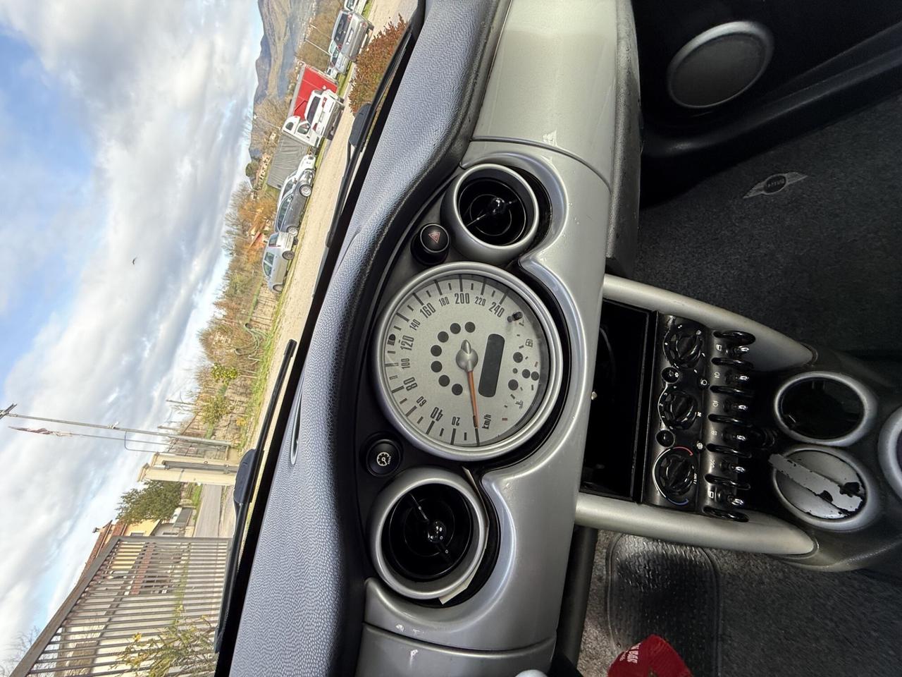 MINI COOPER 1.6 BENZINA GPL