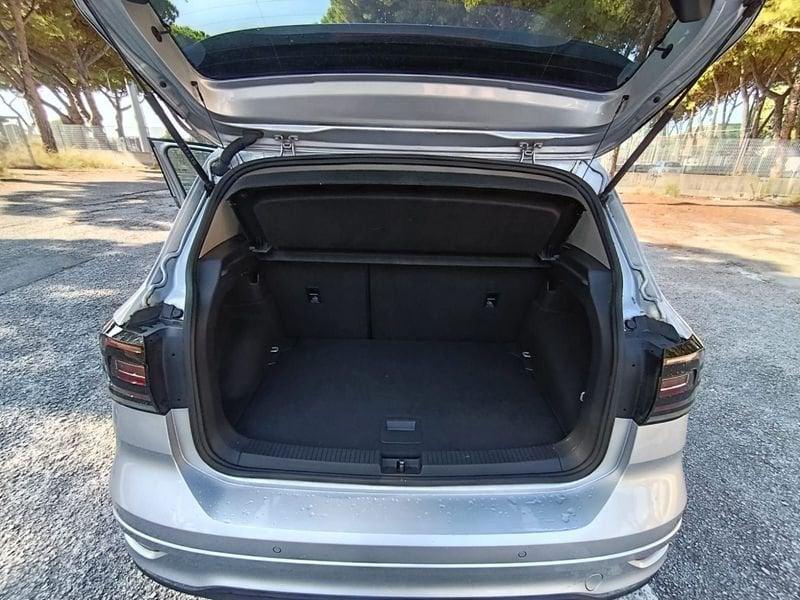 Volkswagen T-Cross 1.0 TSI 81kW Advanced R-Line