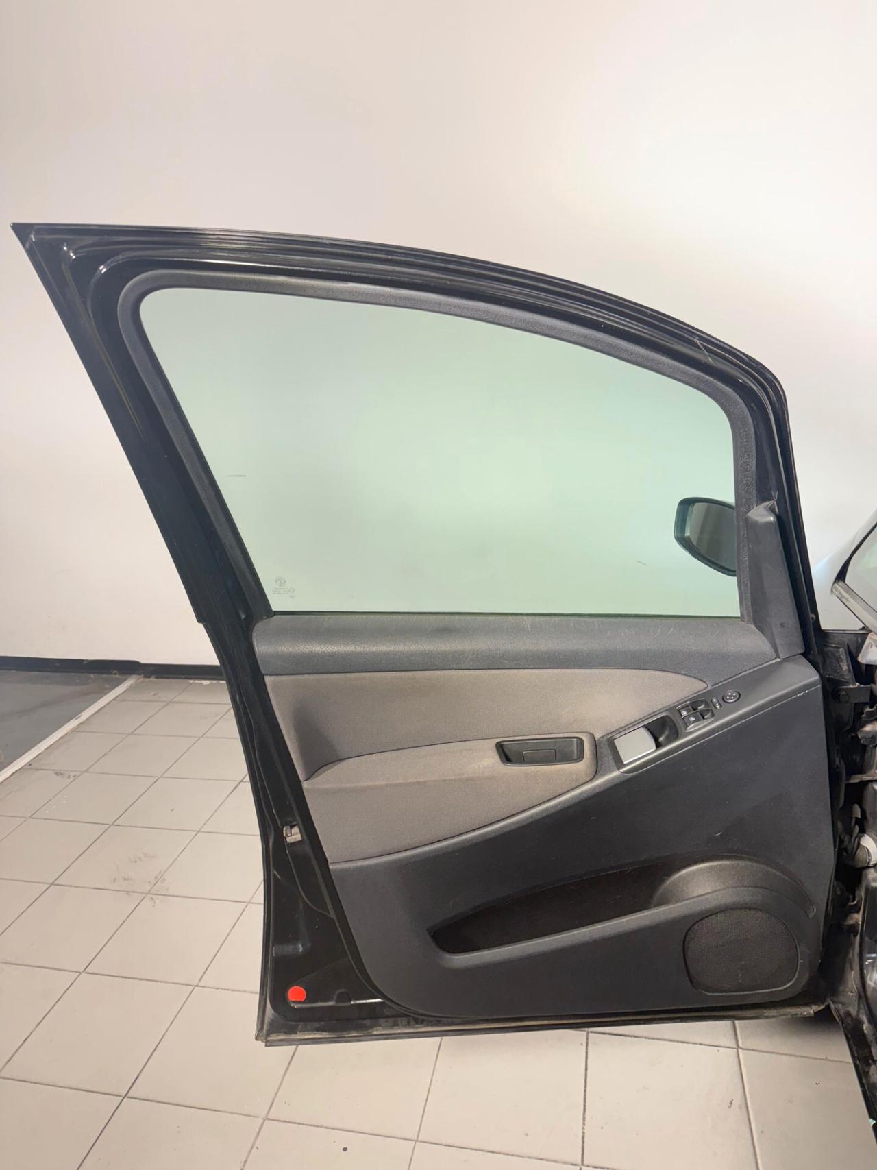 Fiat Idea 1.2 16V BlackLabel