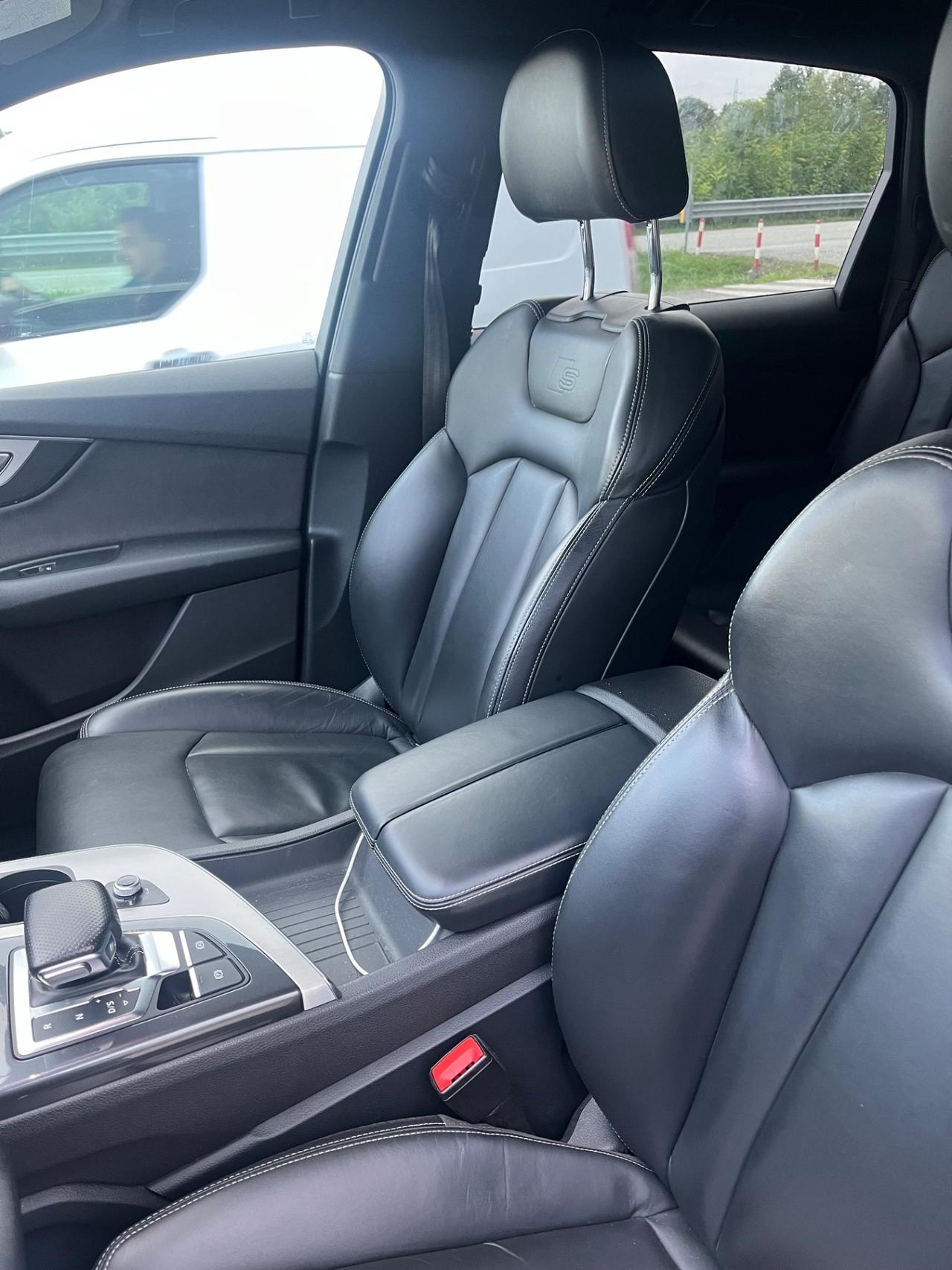 Audi Q7 3.0 TDI 272 CV quattro tiptronic Business Plus