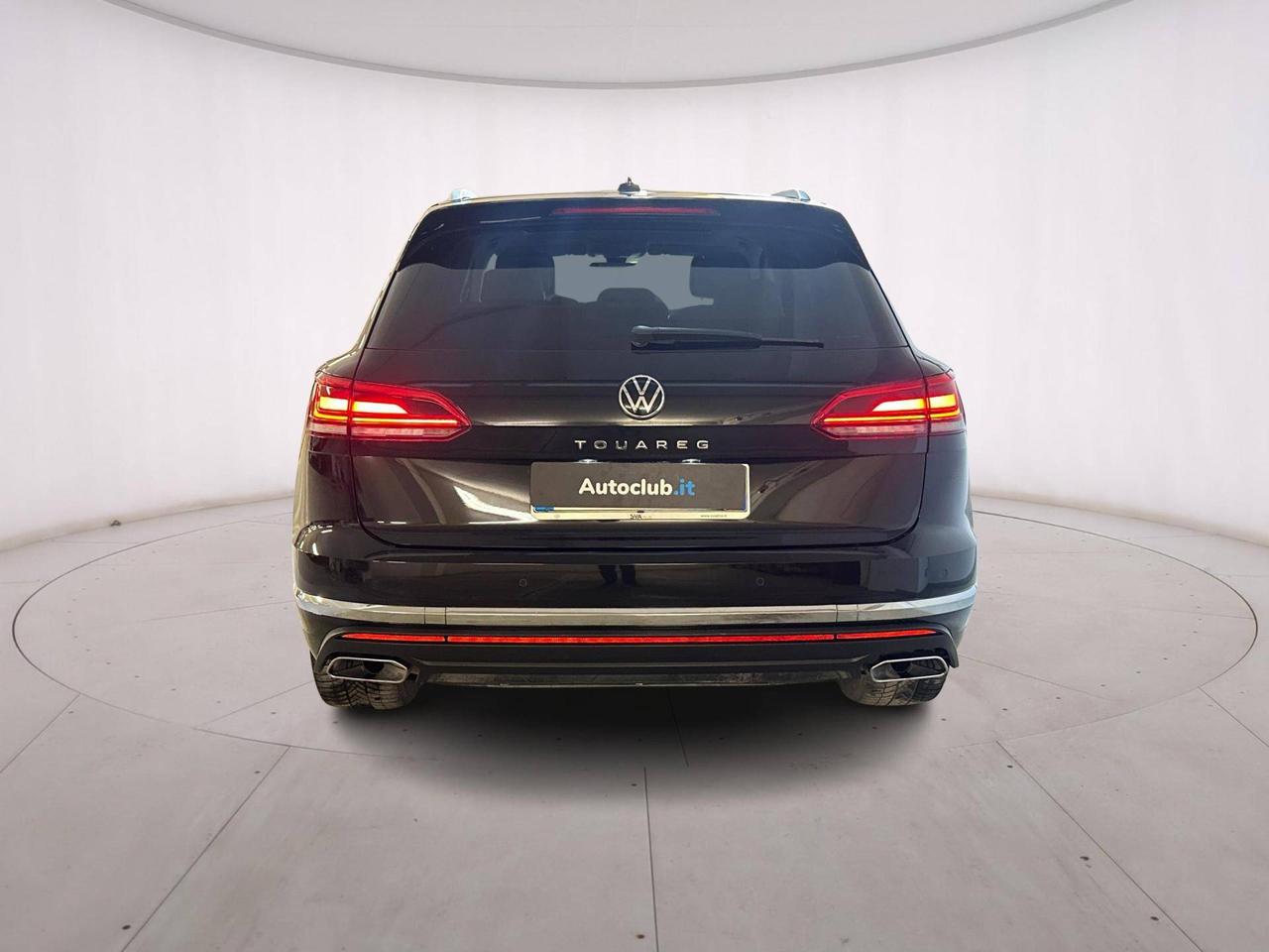 Volkswagen Touareg 3.0 V6 tdi Elegance 286cv