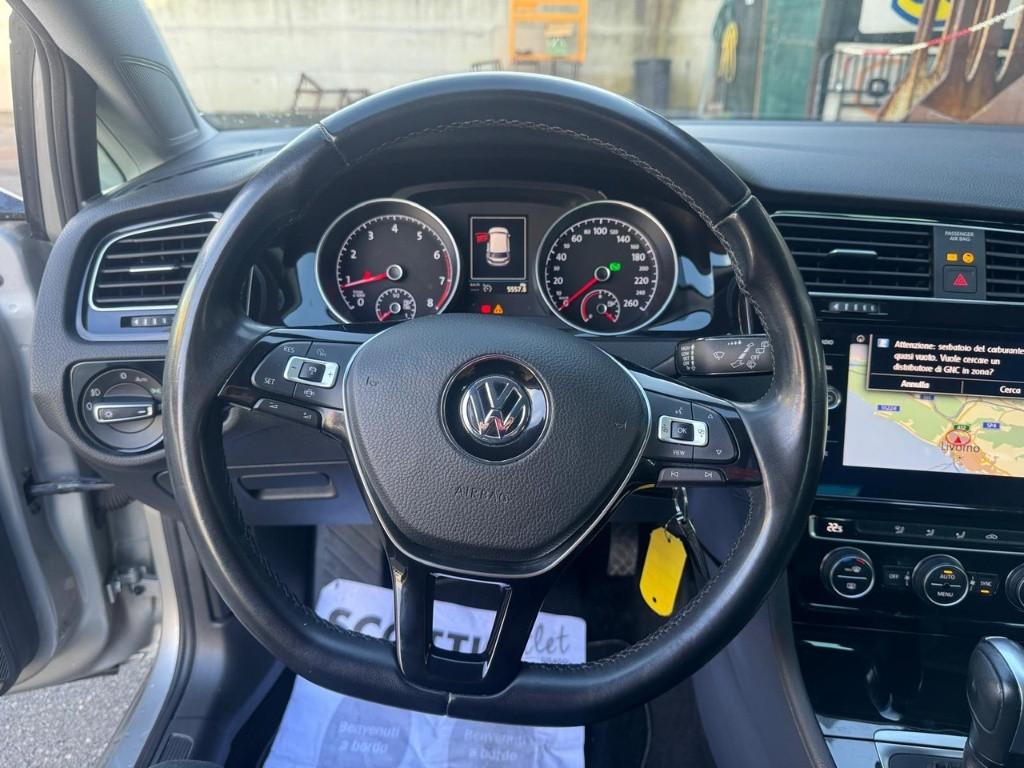 VOLKSWAGEN Golf VII 2017 5p - Golf 5p 1.5 tgi Executive 130cv dsg