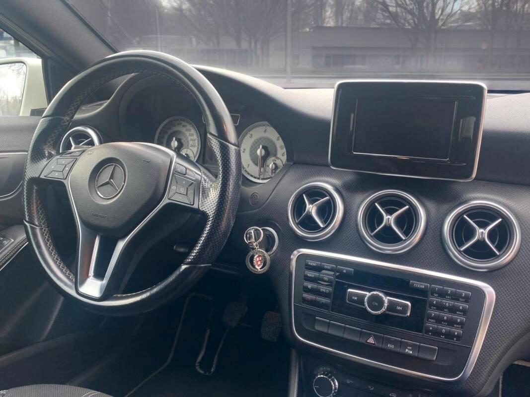 Mercedes Classe A Classe A - W176 180 cdi (be) Sport 2013