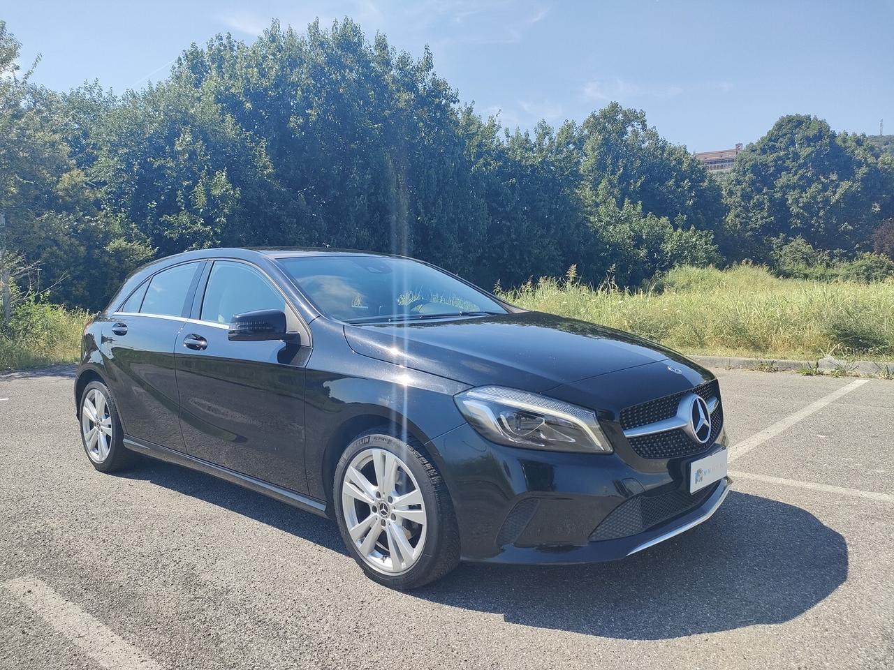 MERCEDES BENZ Classe A 180 automatica 110cv