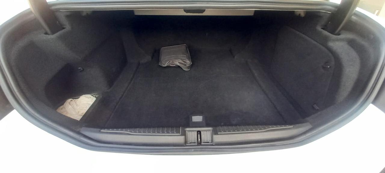 ALFA ROMEO GIULIA Turbodiesel cc. 2.143 CV. 150 Euro 6B Automatica 5 Porte 5 Posti con Cambio Paddle al Volante (F1).