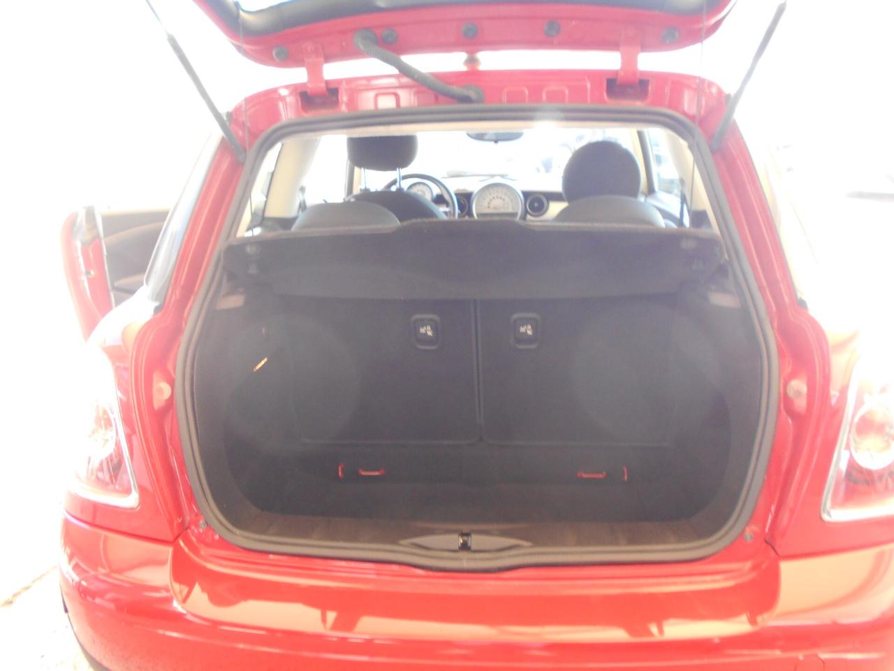 Mini 1.6 16V One (55kW)