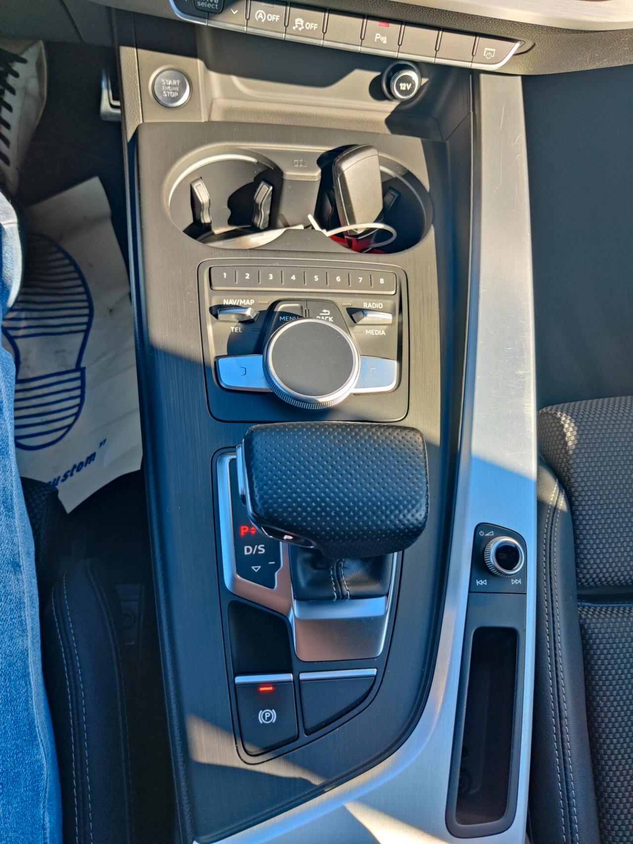 Audi A4 Avant 3.0 TDI quattro S tronic Sport