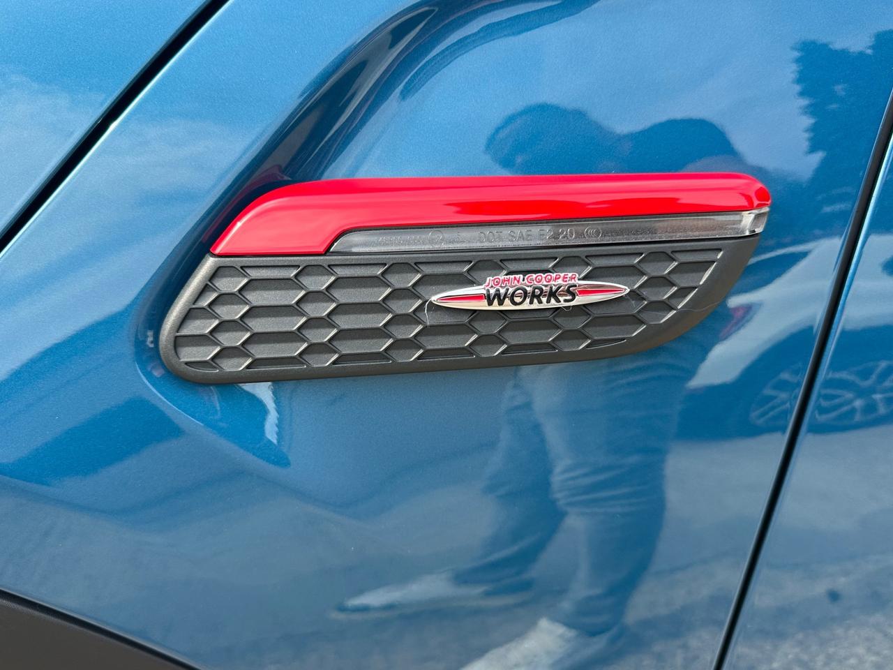 Mini 2.0 John Cooper Works Essential