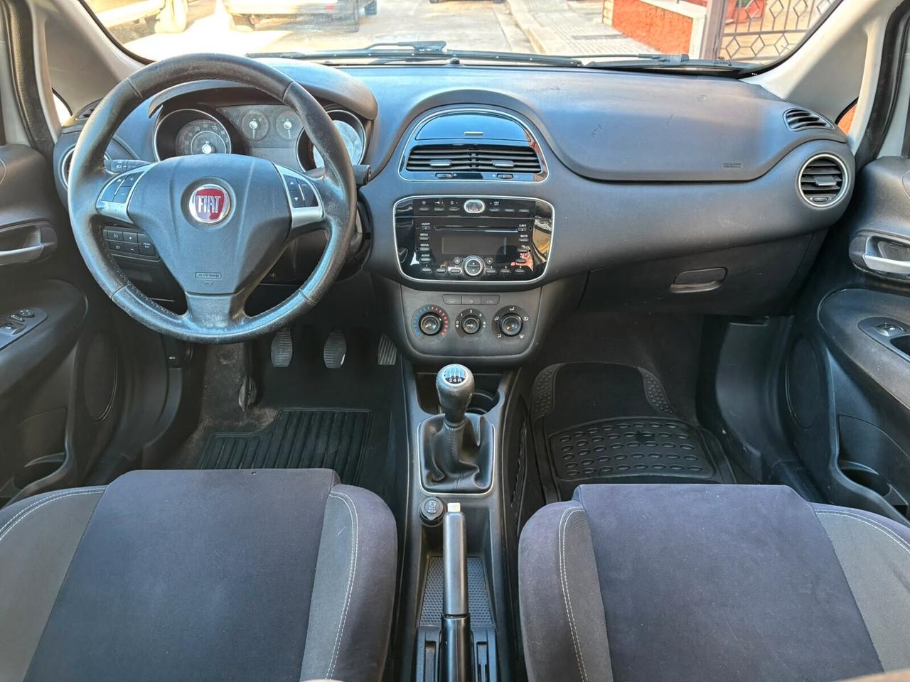 FIAT PUNTO 1.3 MJT 2014