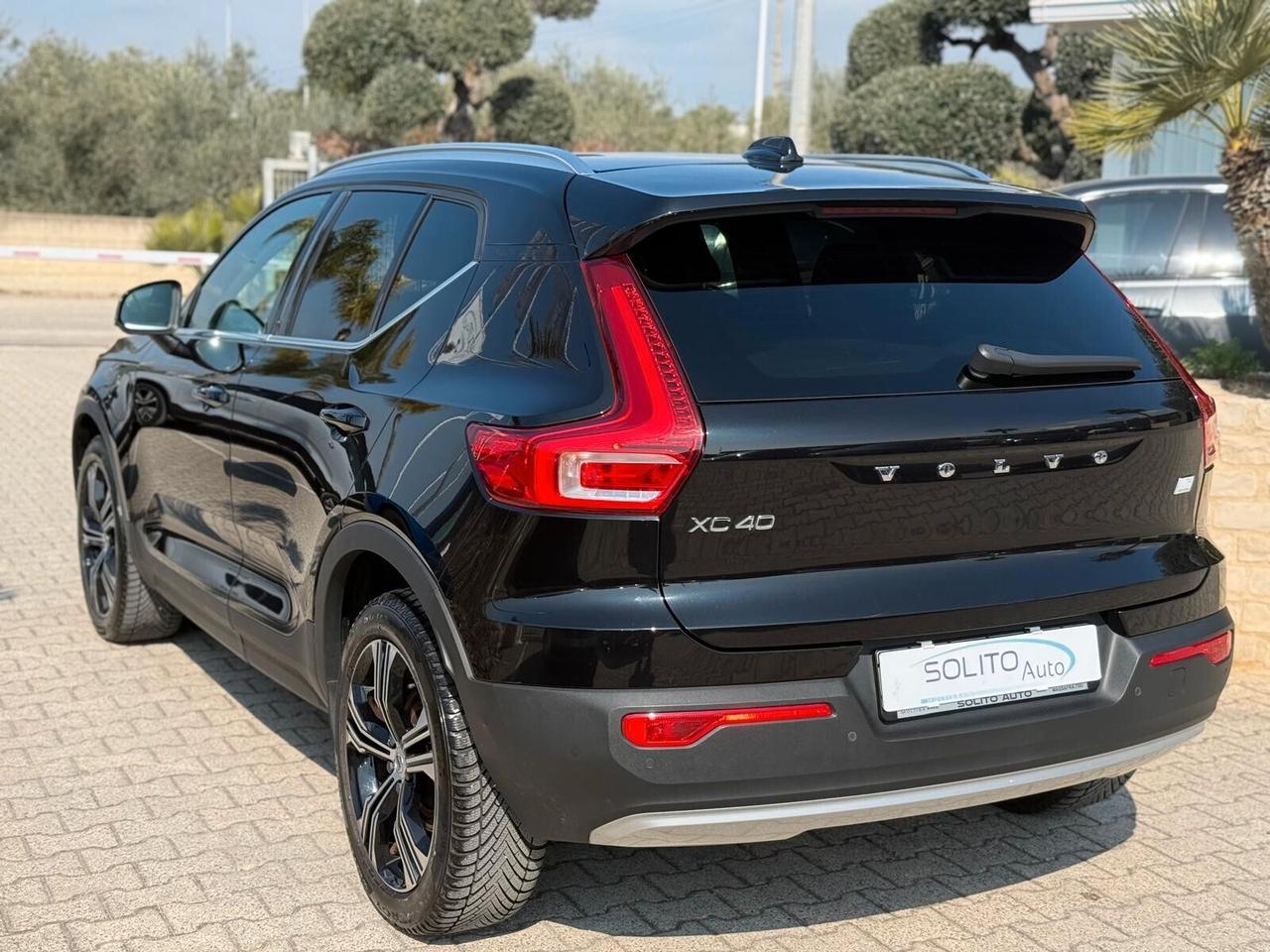 Volvo XC40 T5 Recharge Plug-in Hybrid Inscription Expression