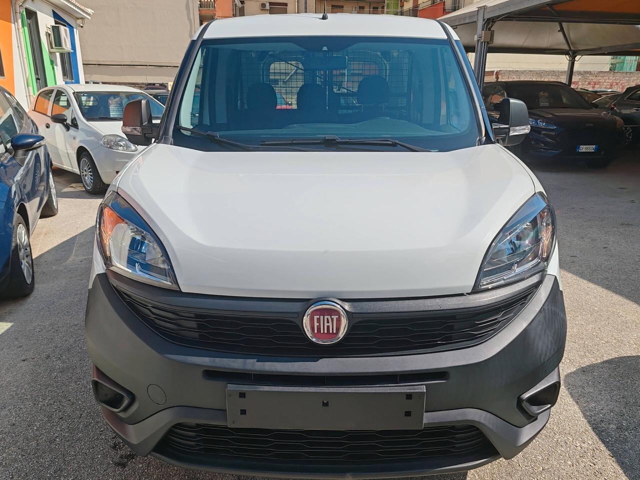 Fiat doblo' 3 posti