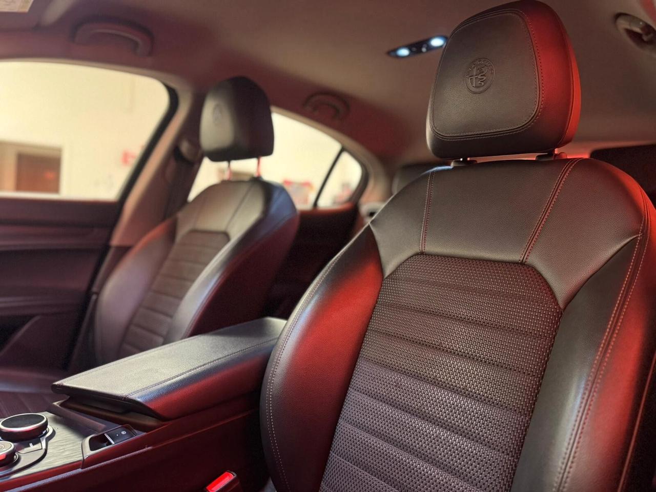 Alfa Romeo Stelvio 2.2 Turbodiesel 180 CV AT8 Q4 Executive