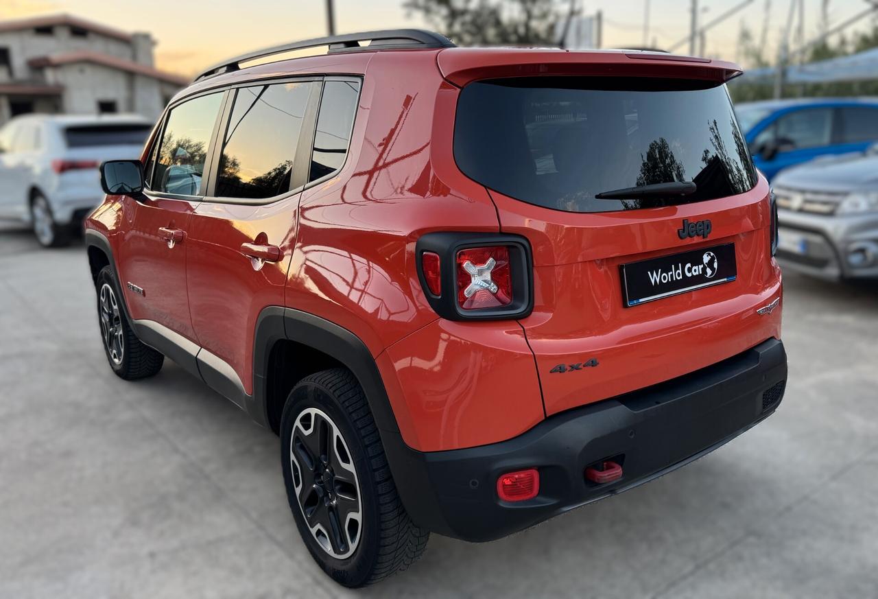Jeep Renegade 2.0 Mjt 170CV 4WD Active Drive Low Trailhawk