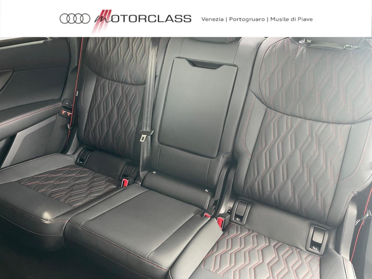 Audi Q7 3.0 v6 tdi mhev+ 299cv s line quattro tiptronic 7p.ti