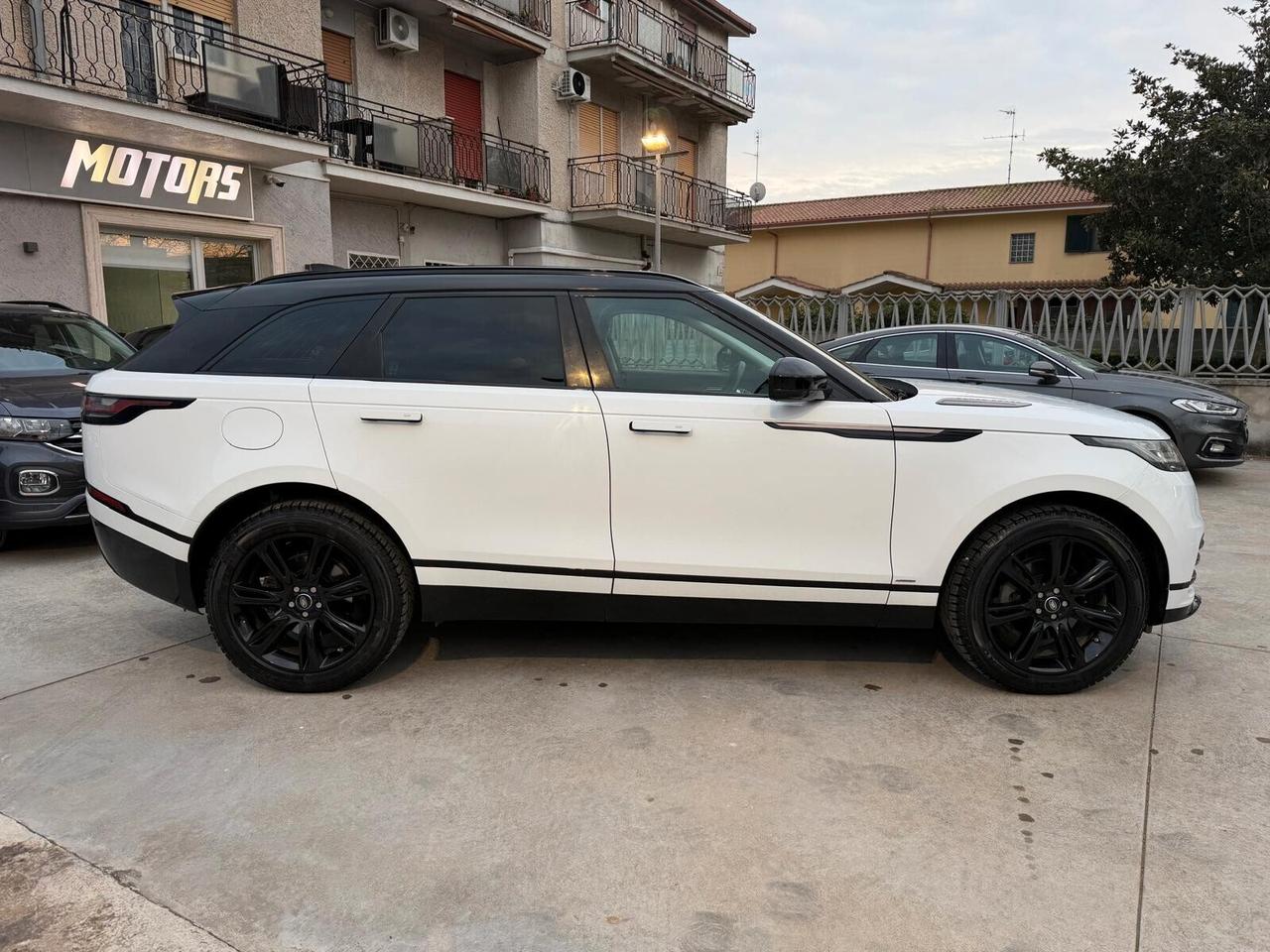 Land Rover Range Velar 2.0D I4 240 CV R-Dynamic S