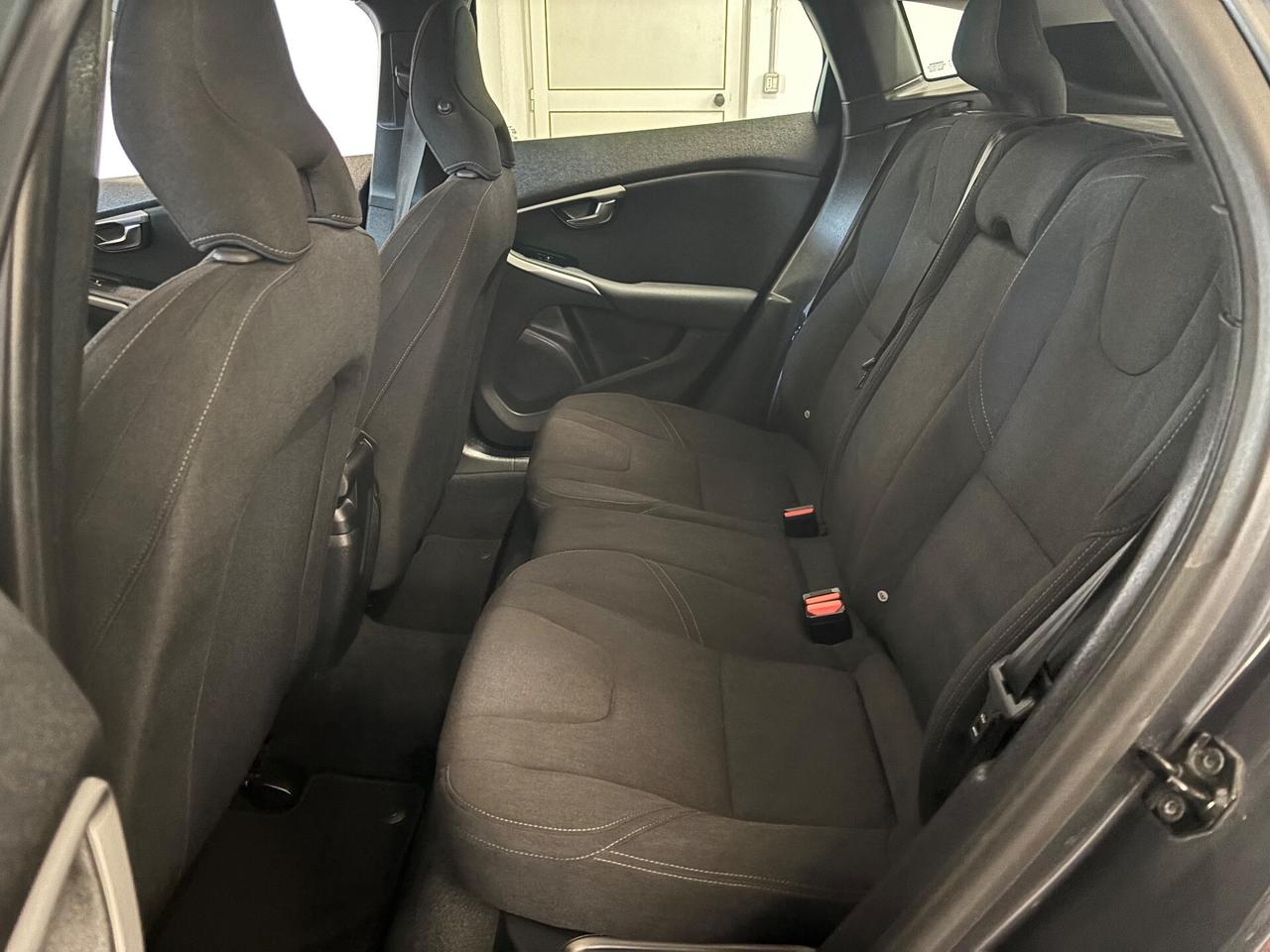 Volvo V40 D2 1.6 Summum | OK NEOPATENTATI |