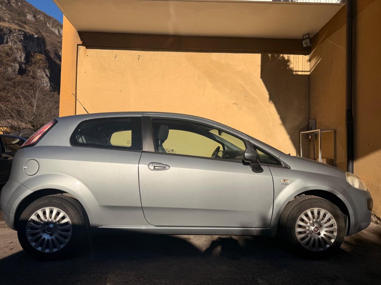 FIAT Punto Evo 1.4 3 porte Dynamic GPL