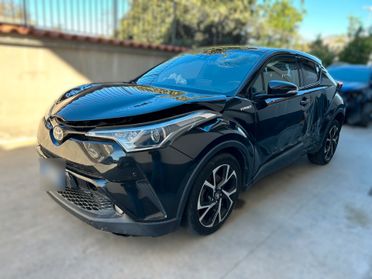Toyota C-HR 1.8 Hybrid E-CVT Business - 2019