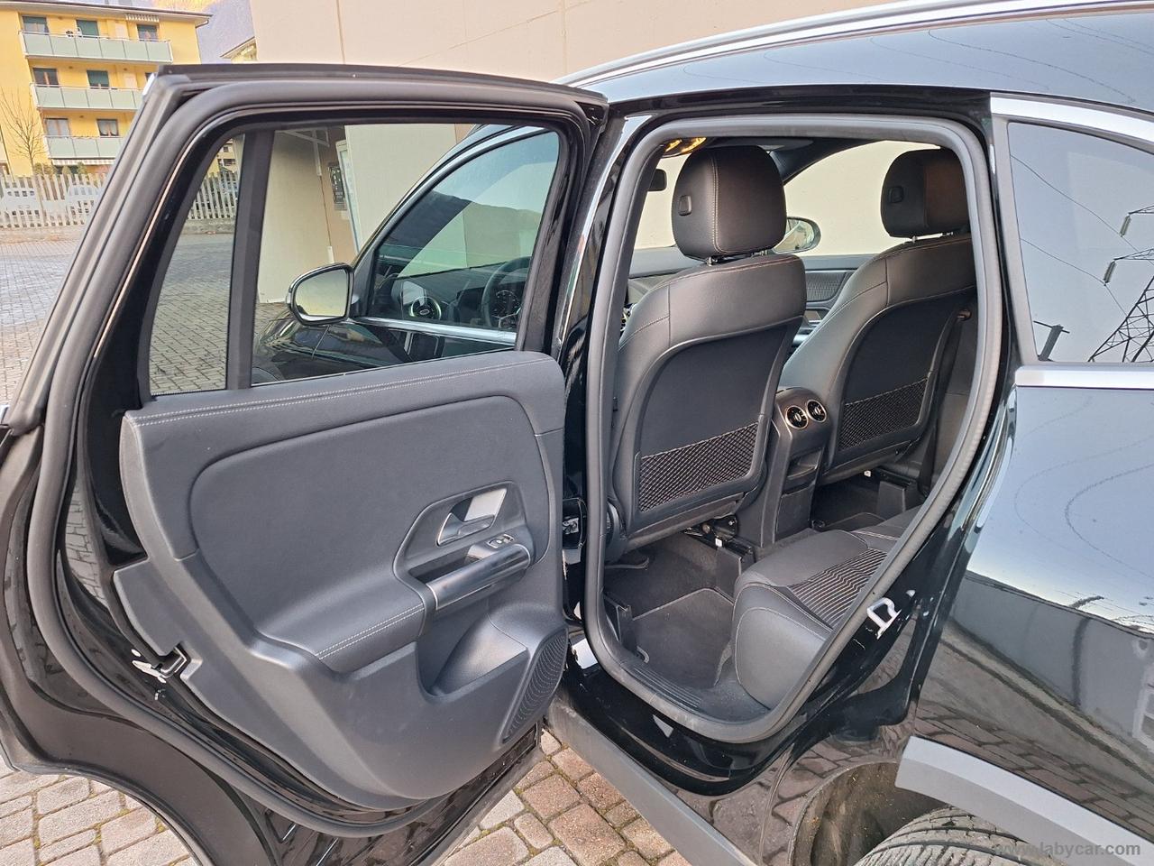 MERCEDES-BENZ GLA 200 d Automatic 4Matic UNICOPROP.