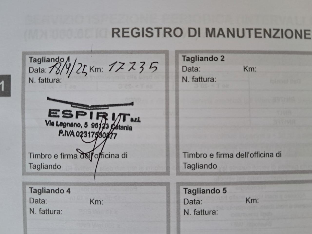 Mitsubishi Colt 1.0L turbo 91 cv Invite
