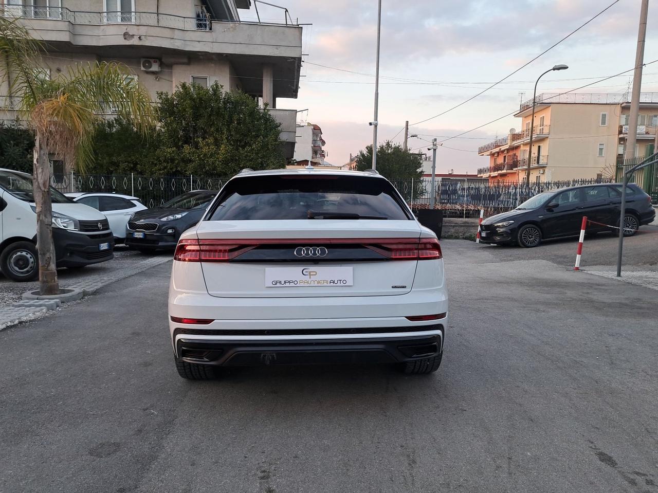Audi Q8 50 TDI 286 CV quattro tiptronic