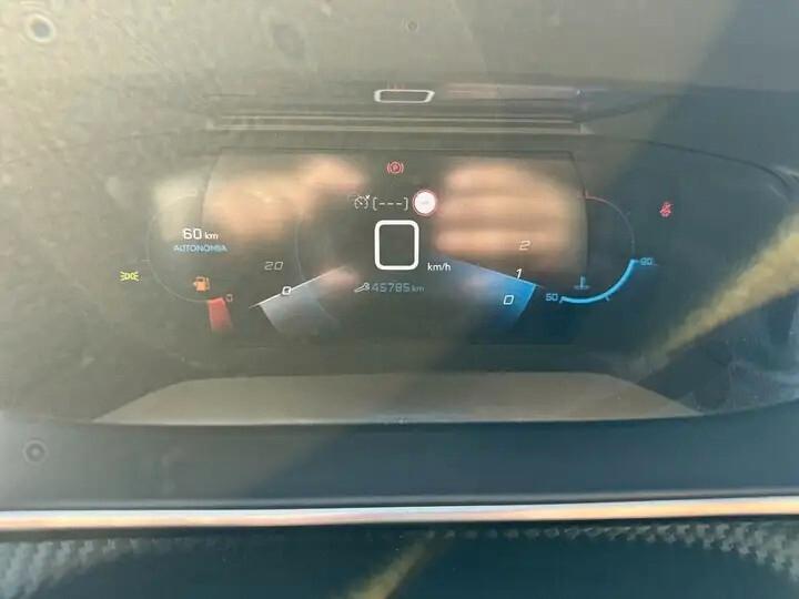 Peugeot 2008 PureTech 130 S&S GT