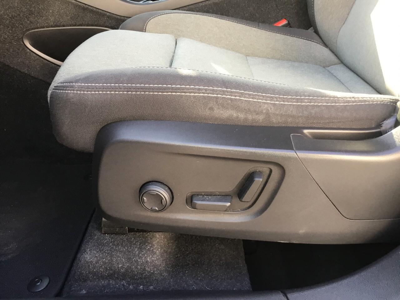 Volvo XC40 B3 automatico Core