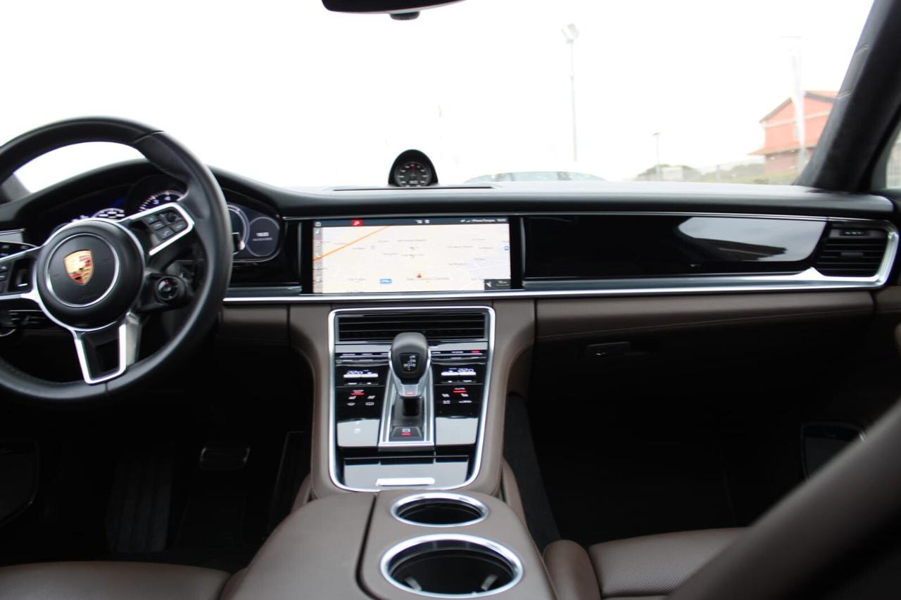 Porsche Panamera 4.0 Turbo