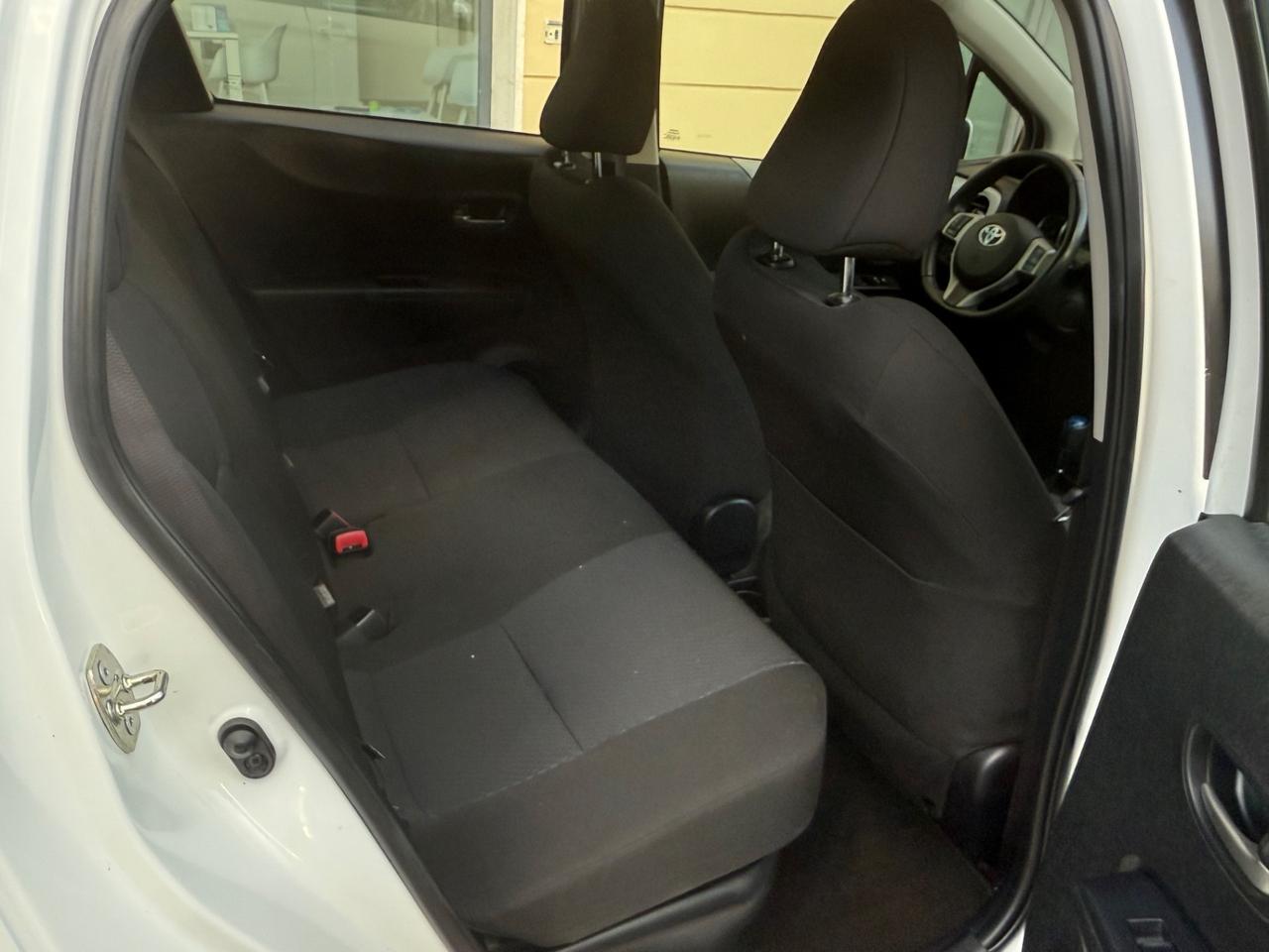 Toyota Yaris 1.5 Hybrid 5 porte Lounge