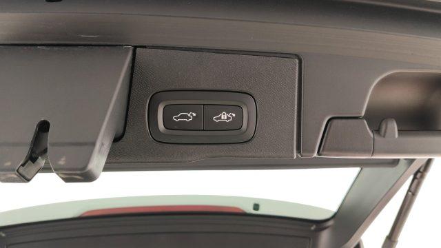 VOLVO XC60 T6 Recharge Plug-in Hybrid AWD automatico Core