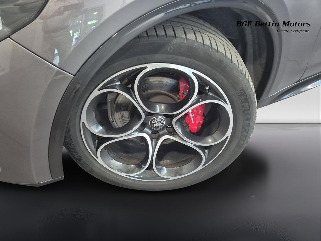 Alfa Romeo Stelvio 2.2 t Veloce Q4 210cv auto