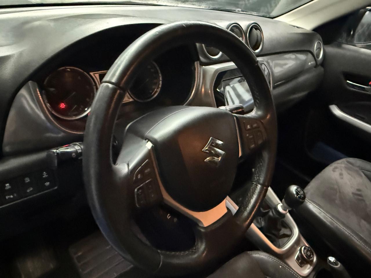 Suzuki Vitara 1.6 DDiS 4WD AllGrip 4x4 da vetrina