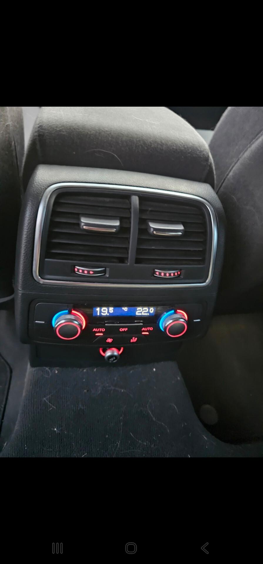 Audi A6 Avant 3.0 TDI 218cv "S LINE"/125.000km