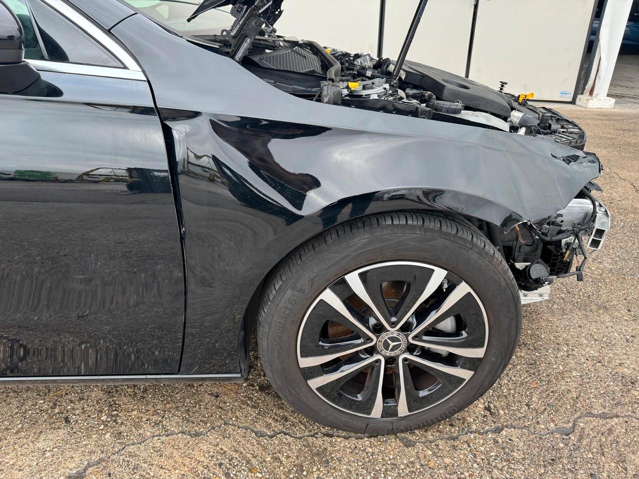 Mercedes-Benz A 180 d Business auto INCIDENTATA