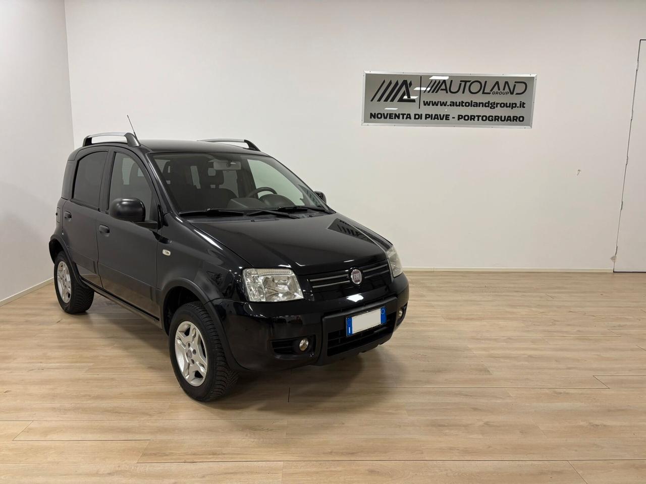 Fiat Panda 1.3 MJT 16V DPF 4x4 Climbing