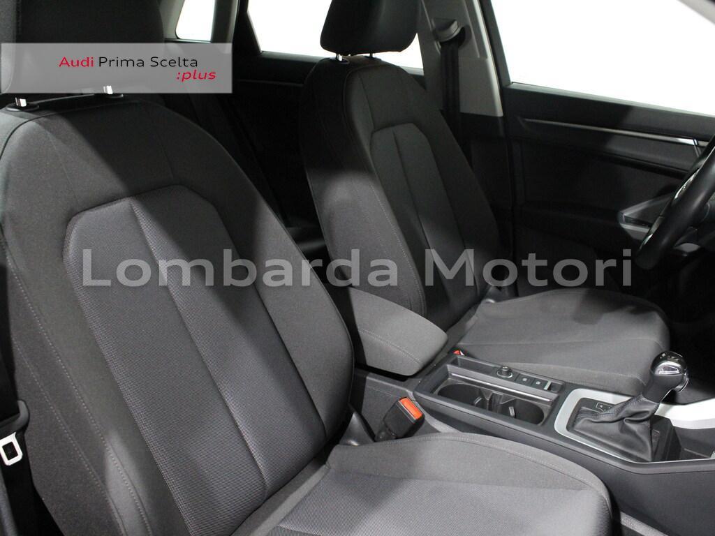 Audi Q3 45 1.4 tfsi e Business s-tronic