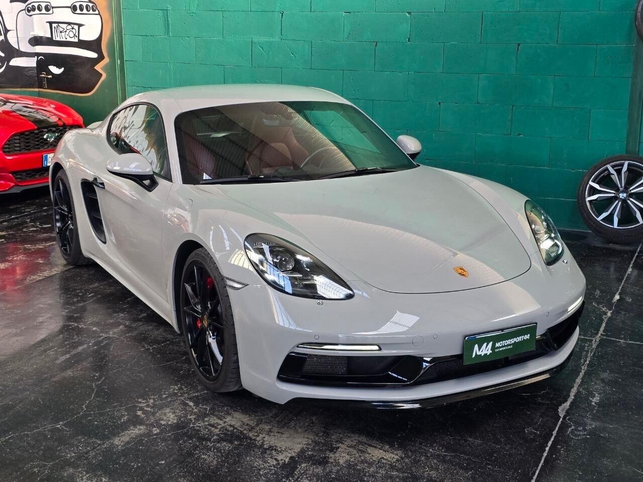 Porsche 718 Cayman 2.5 S