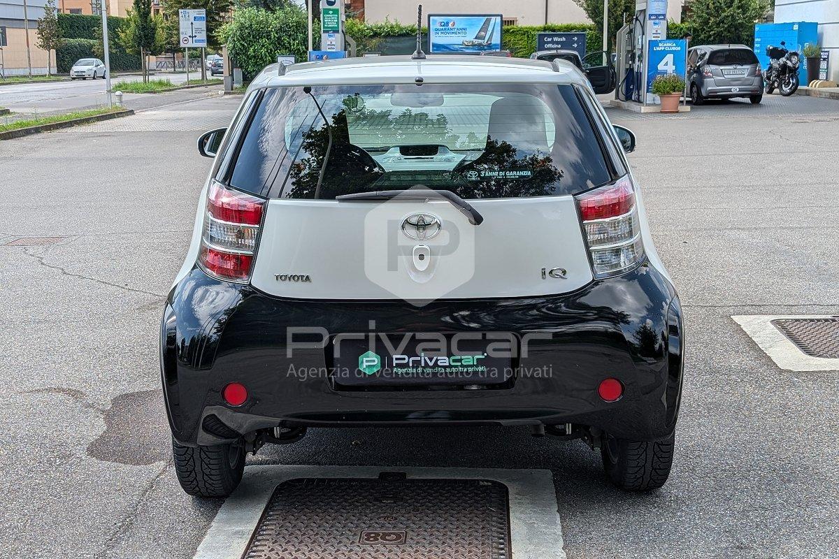 TOYOTA iQ 1.0 Sol