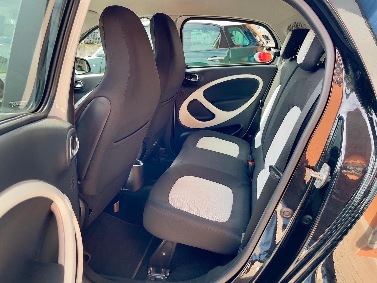 Smart ForFour 70 1.0 Passion