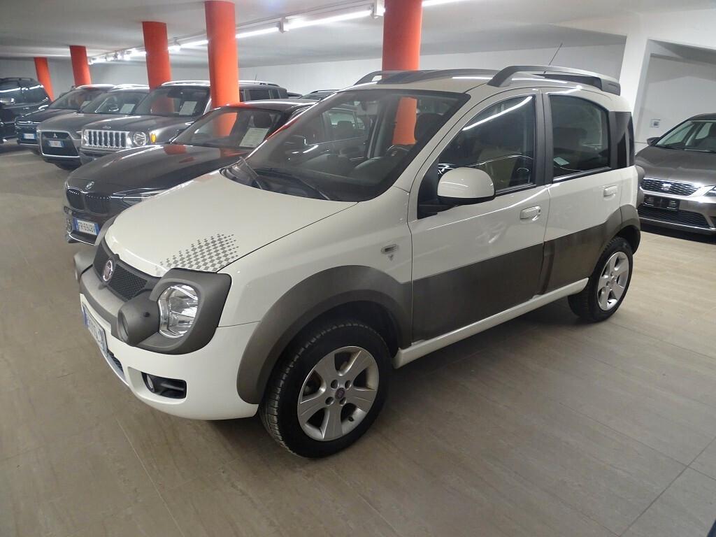 Fiat Panda 1.3 MJT 16V 4x4 Cross 75 CV neopatentati