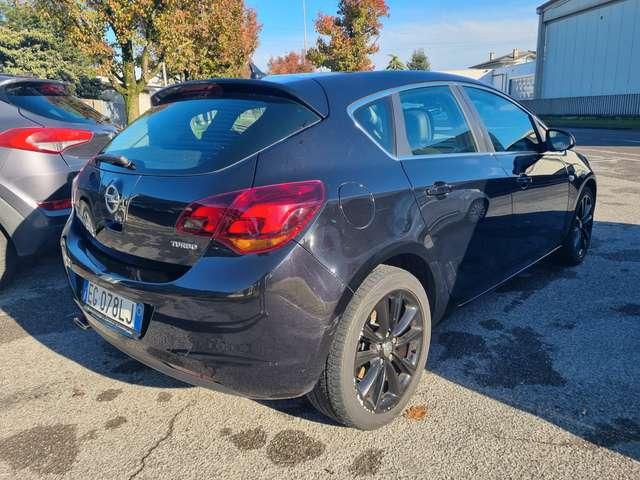 Opel Astra Astra IV 2010 5p 1.6 turbo Cosmo S 180cv