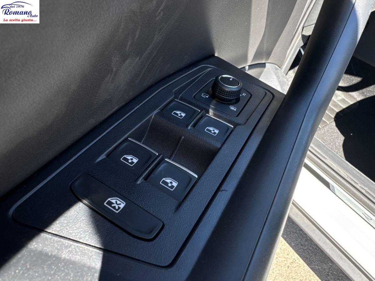 NEW VOLKSWAGEN - T-Roc 1.0 tsi R-Line 115cv#RETROCAMERA!