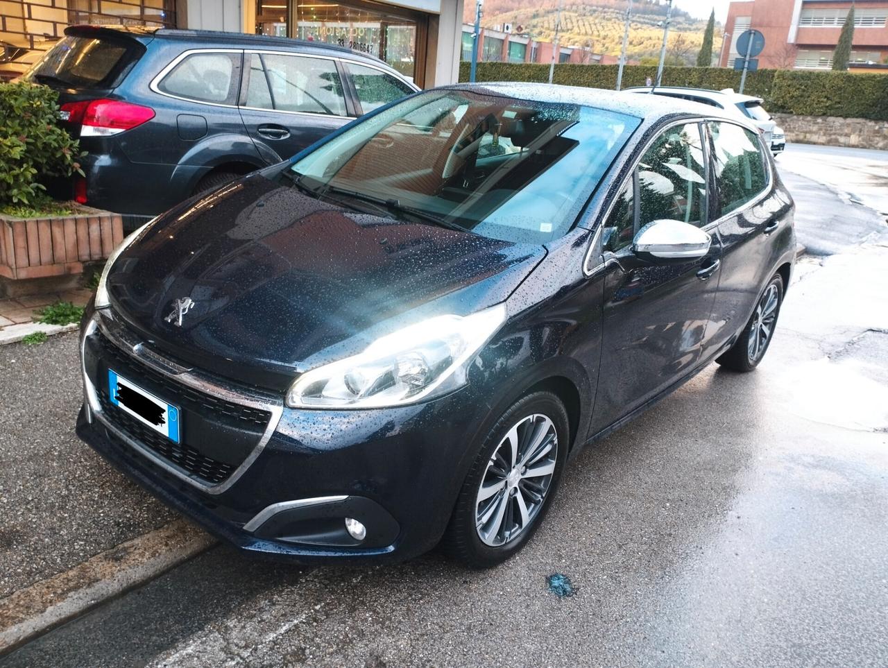 Peugeot 208 PureTech 82 5 porte Allure