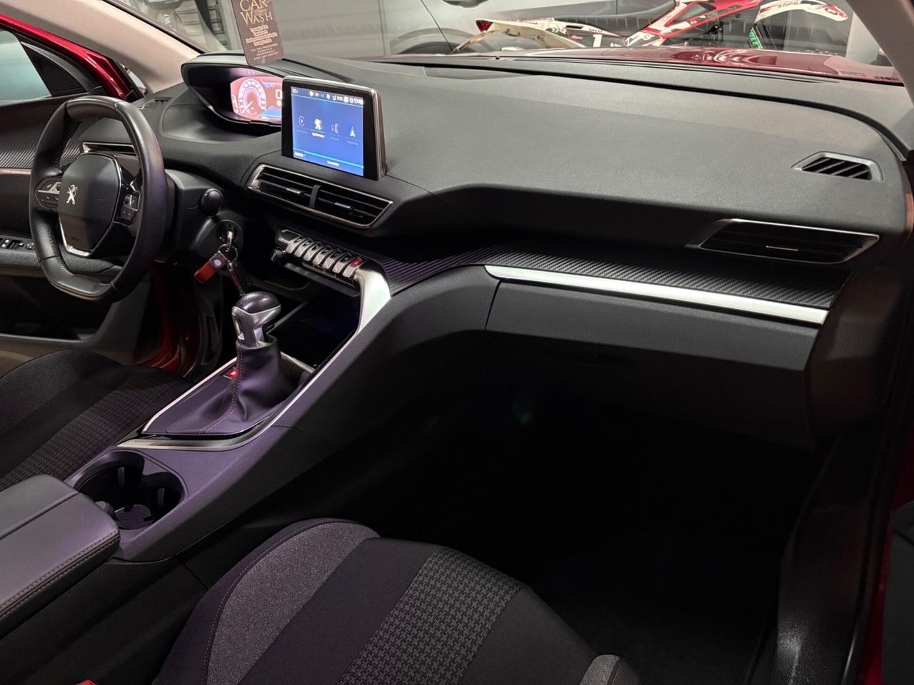 Peugeot 3008 BlueHDi 130