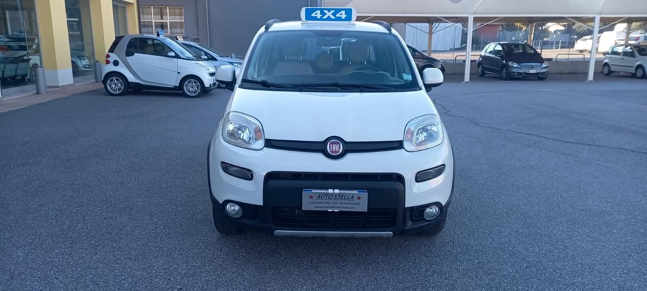 Fiat Panda cc. 1.300 MJT Turbodiesel 4X4 Trazione Integrale 5 Porte 5 Posti Euro 6B Utilizzabile anche per i Neopatentati.